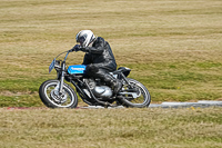 cadwell-park;cadwell-park-photographs;cadwell-trackday-photographs;enduro-digital-images;event-digital-images;eventdigitalimages;peter-wileman-photography;racing-digital-images;trackday-digital-images;trackday-photos